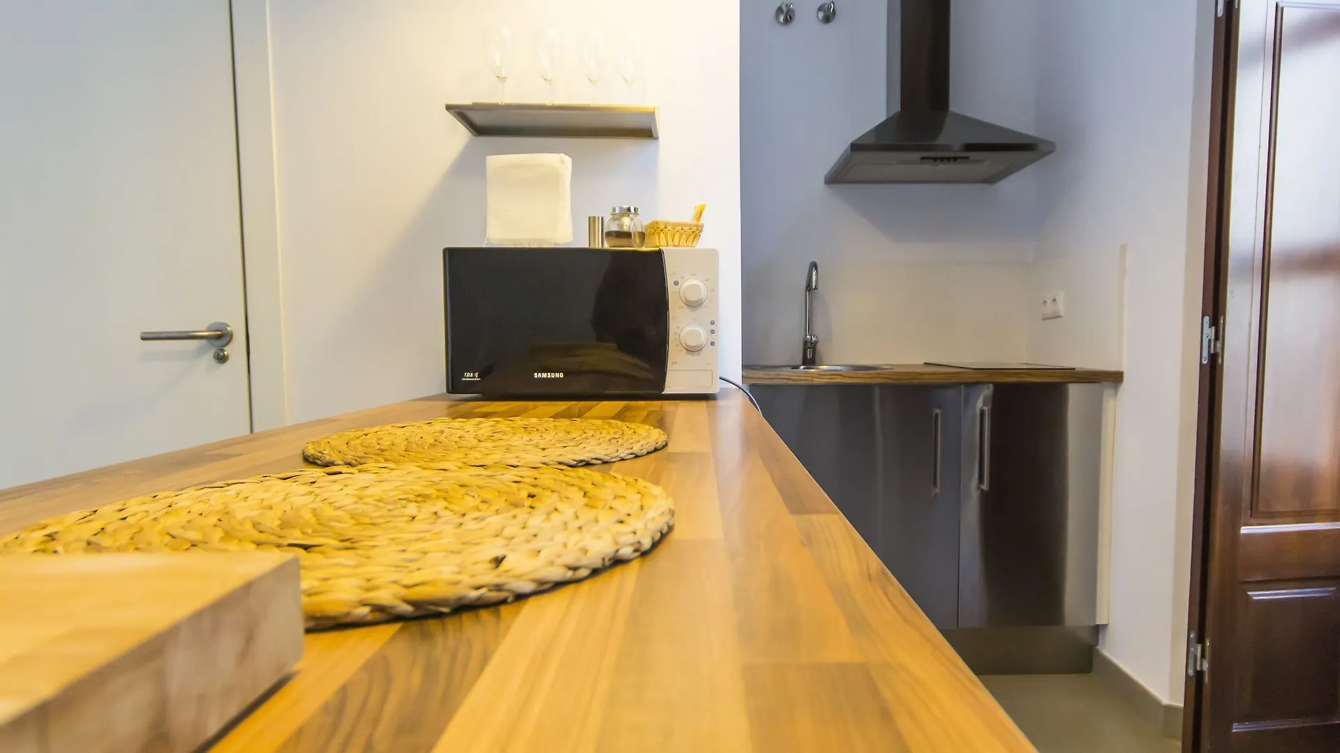 Apartamentos Malaga Picasso Spanien